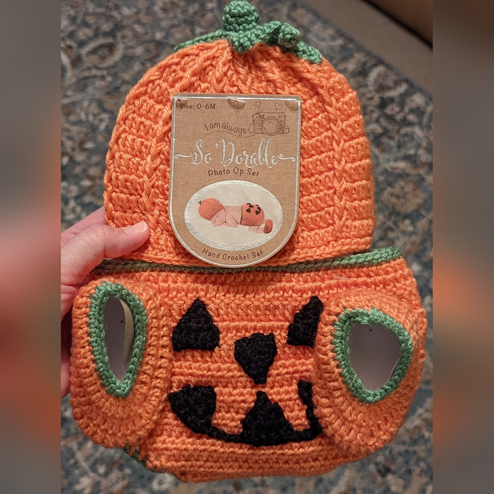 So Dorable infant pumpkin crochet photo op set NWT